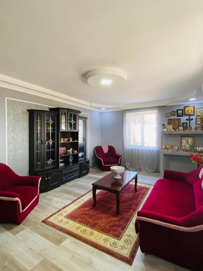 Mamuka'S Guesthouse Udabno ภายนอก รูปภาพ