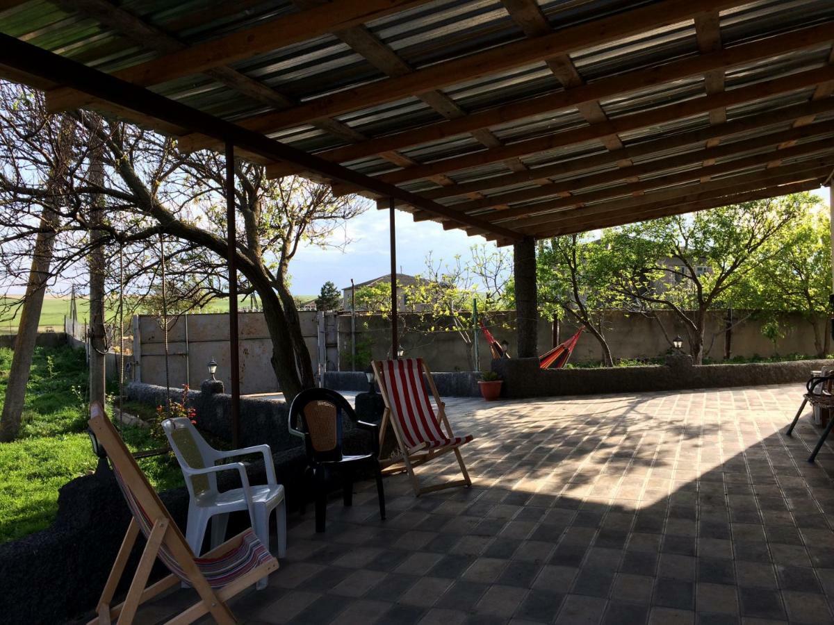 Mamuka'S Guesthouse Udabno ภายนอก รูปภาพ